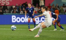 乐鱼官网:FIFPRO谈女足前交叉韧带撕裂：调整球场，缩小赛程